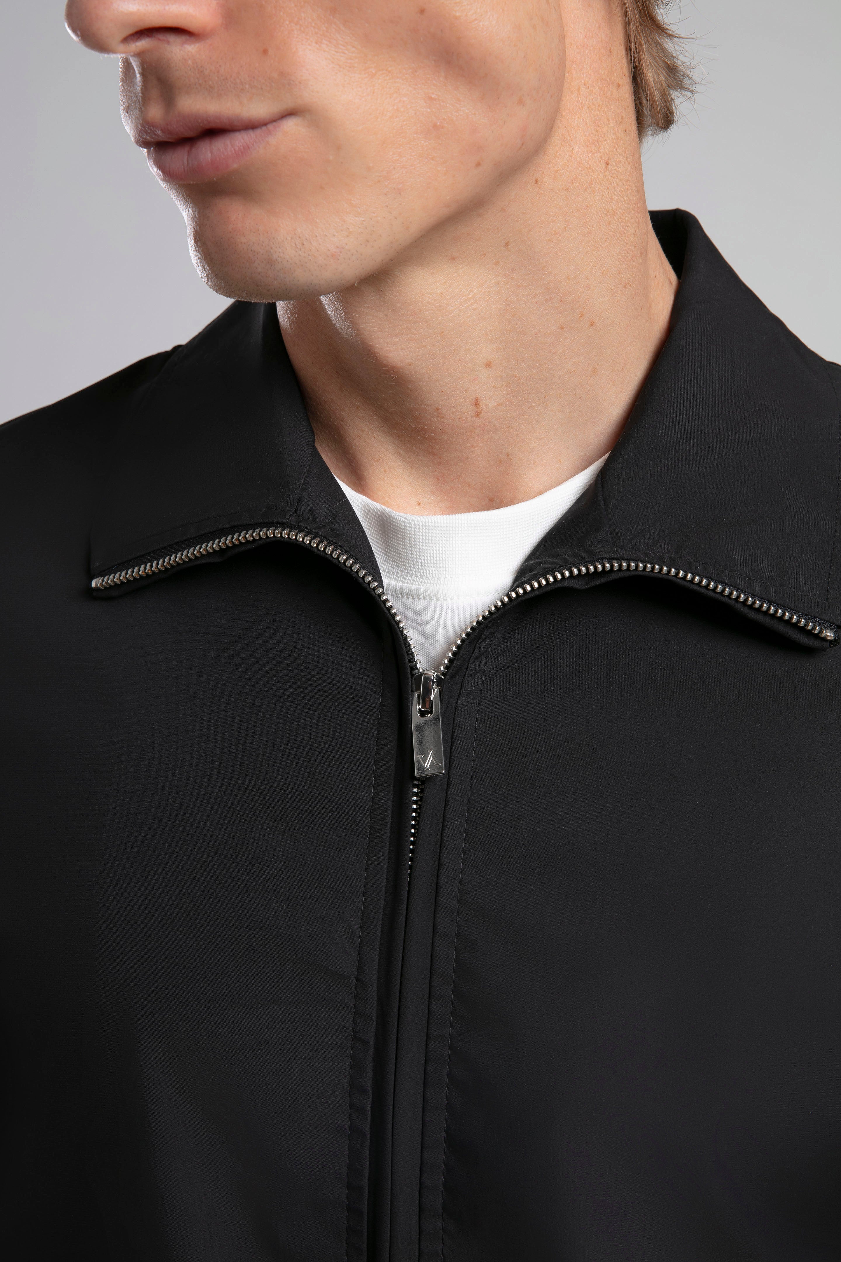 Cep Detaylı Fermuarlı Ceket