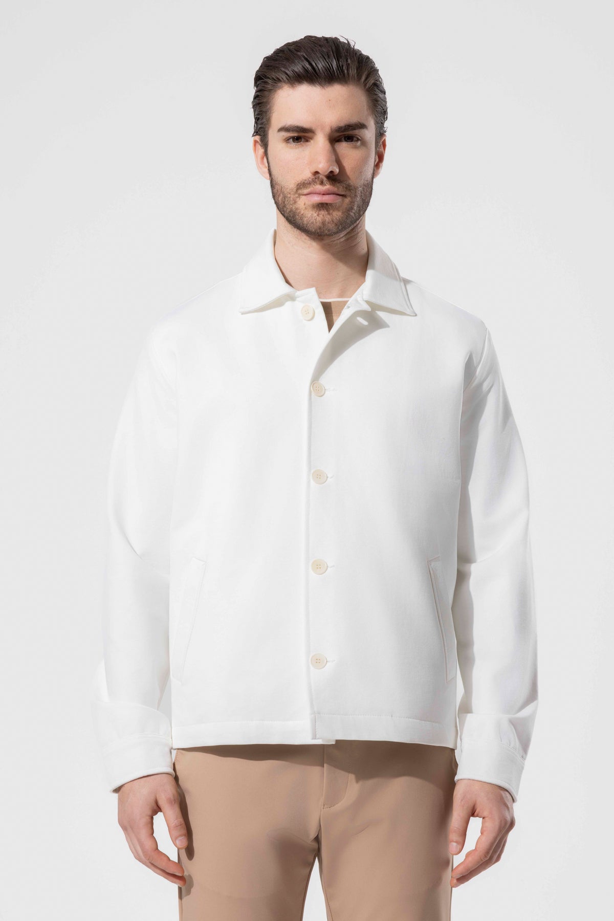 Minimal Tasarımlı Modern Erkek Ceket - Beyaz