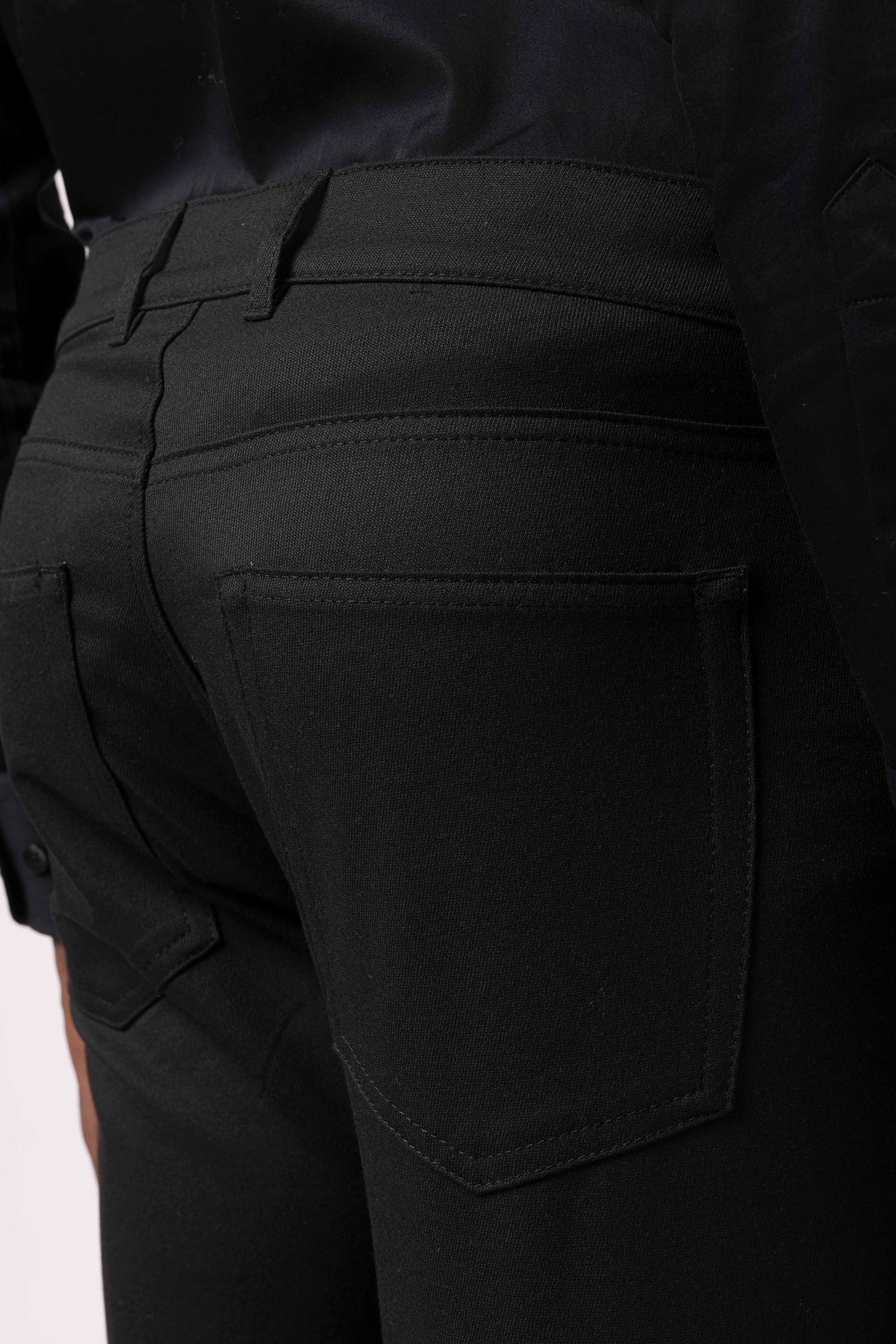 Straight-Leg Trousers with Classic Waist
