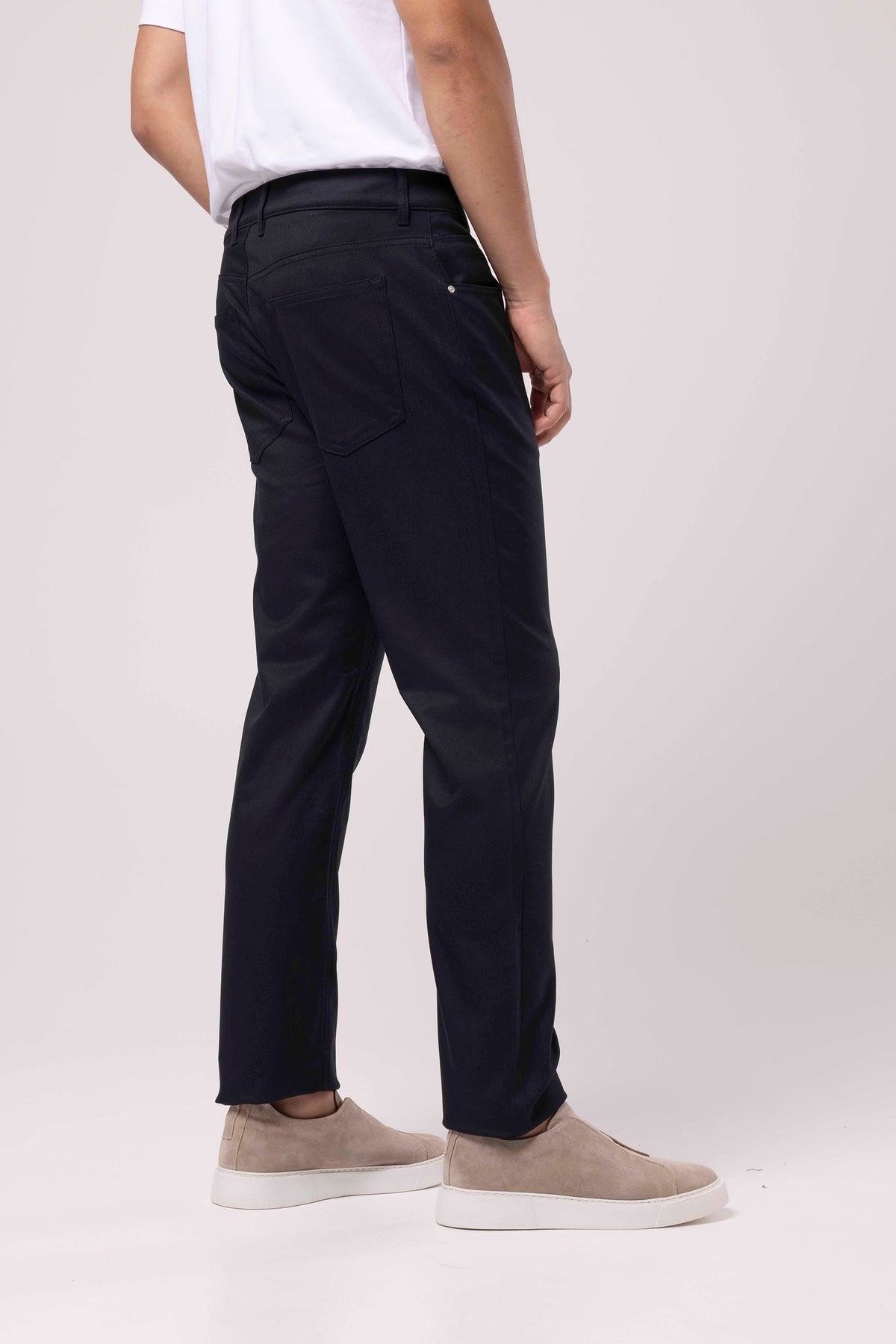 Straight-Leg Trousers with Classic Waist