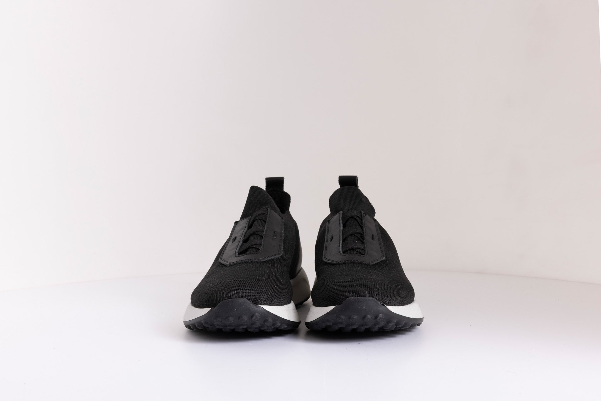 Minimal Koşu Formlu Sneaker