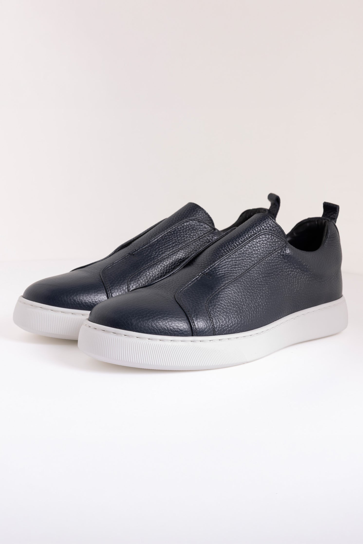 Deri Görünümlü Slip-On Sneaker