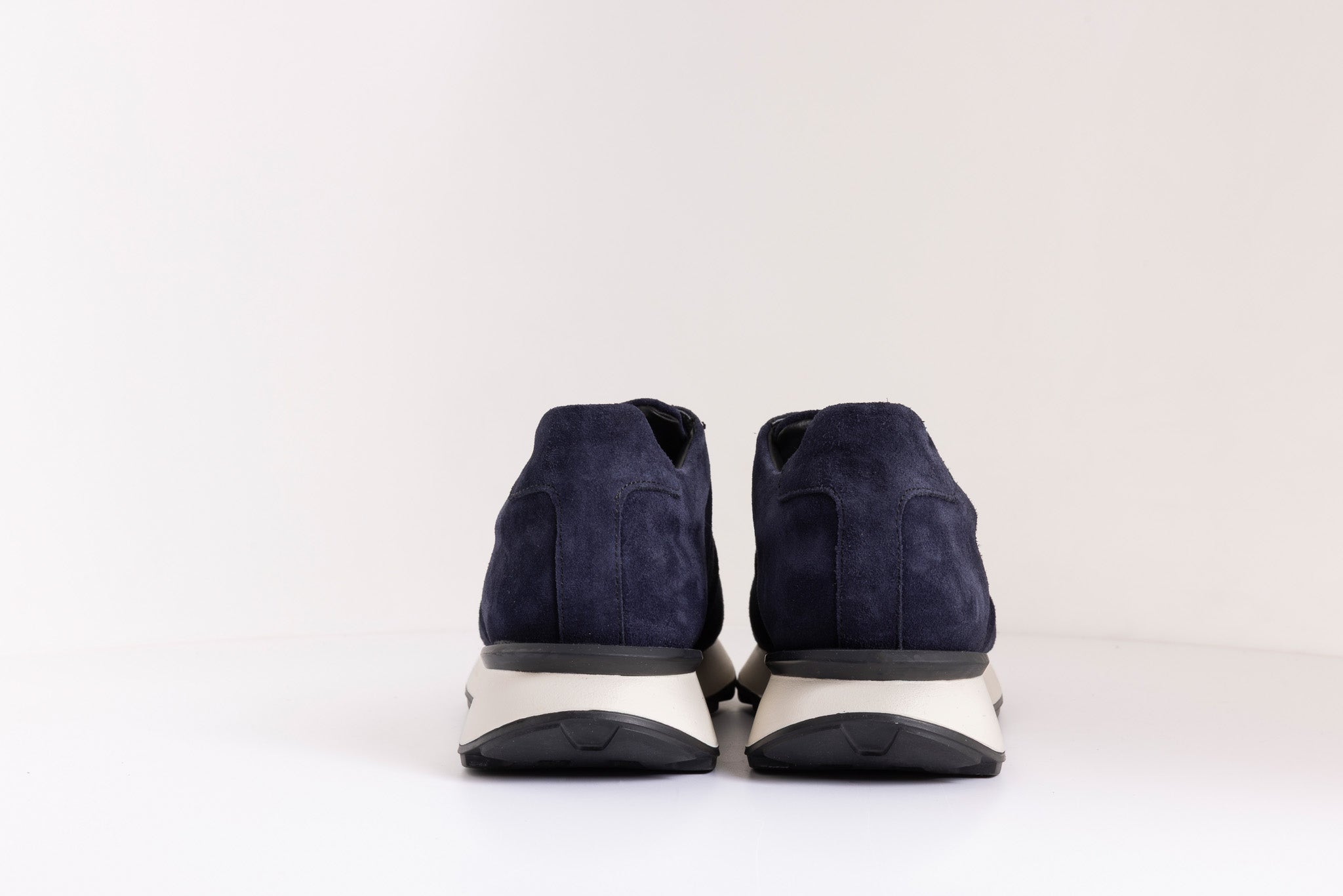 İnce Profilli Günlük Sneaker