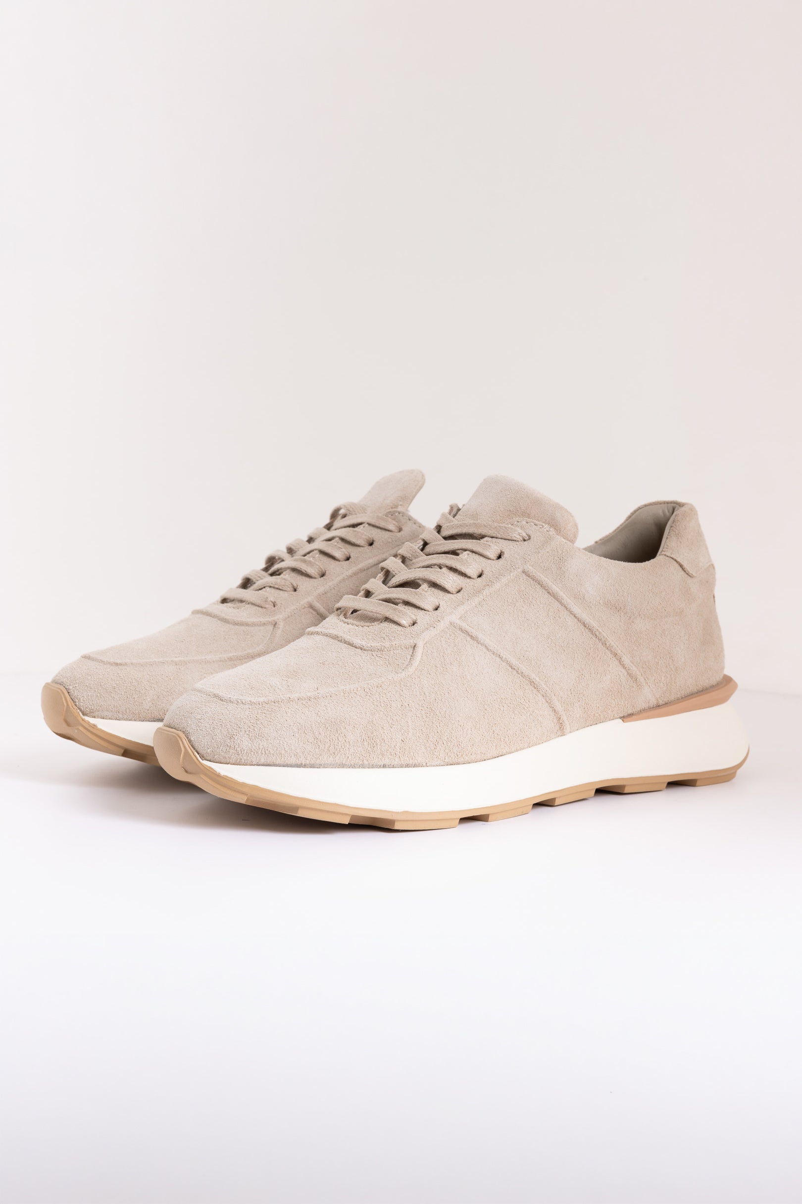Açık Ton Koşu Sneaker