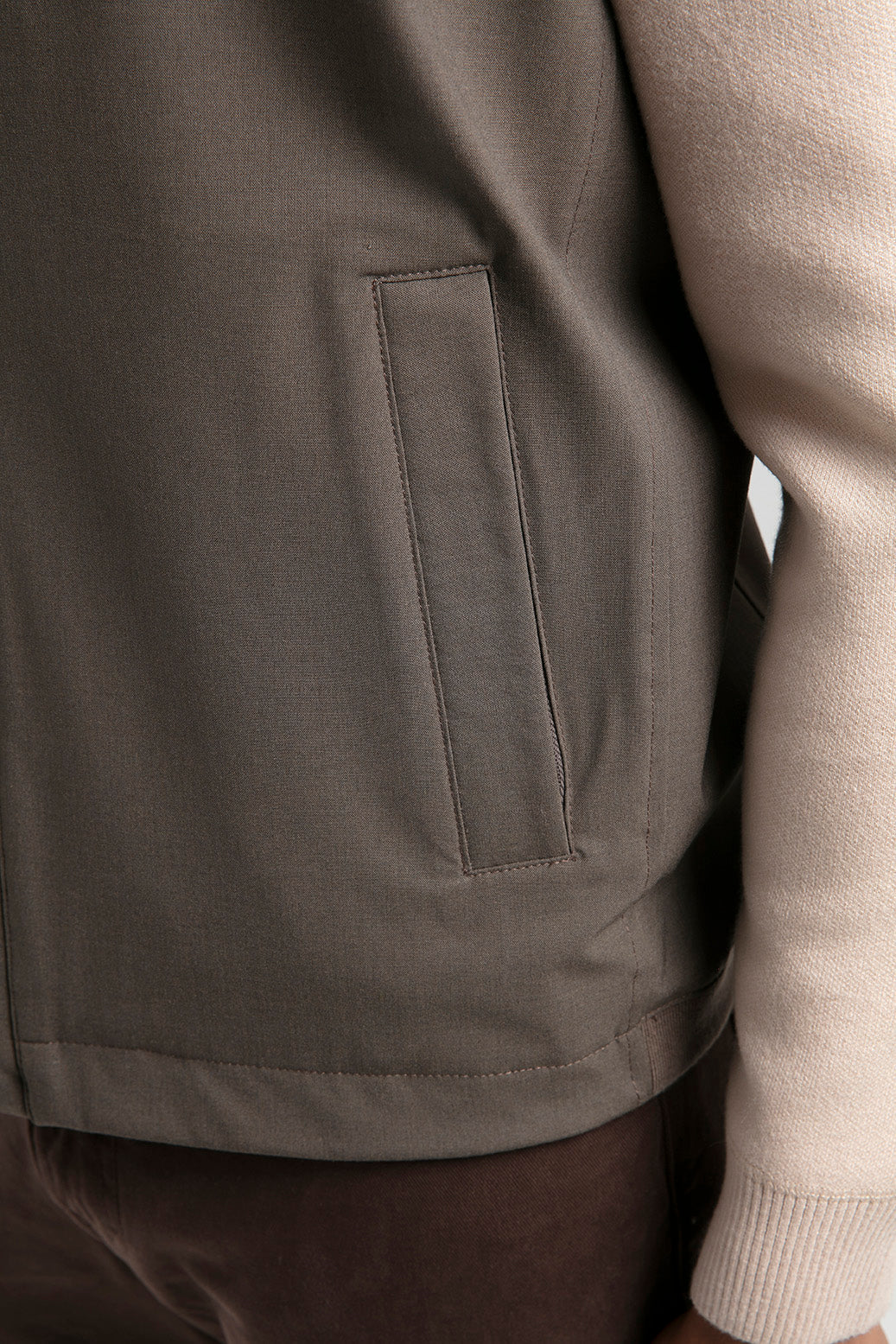 Dik Yaka Erkek Yelek - Kahverengi