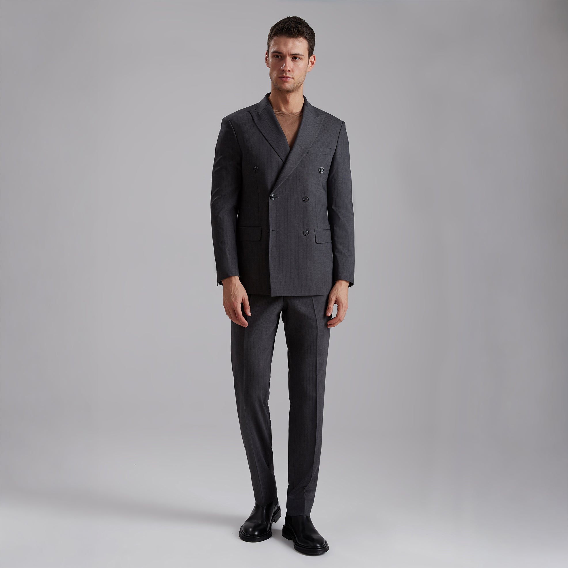 Kruvaze Kesim Çizgi Desenli %100 Yün Takım