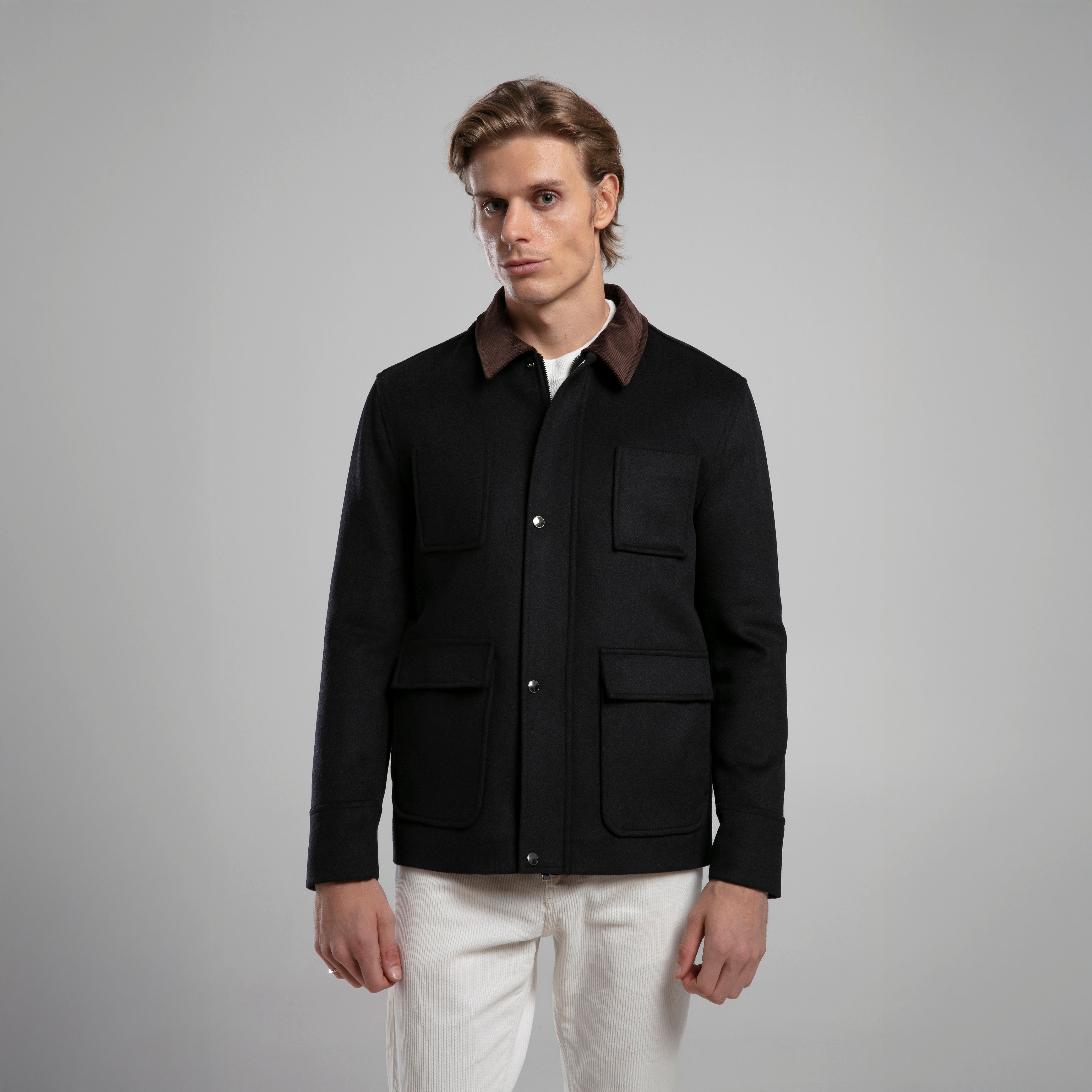 Kadife Yakalı Cep Detaylı Ceket