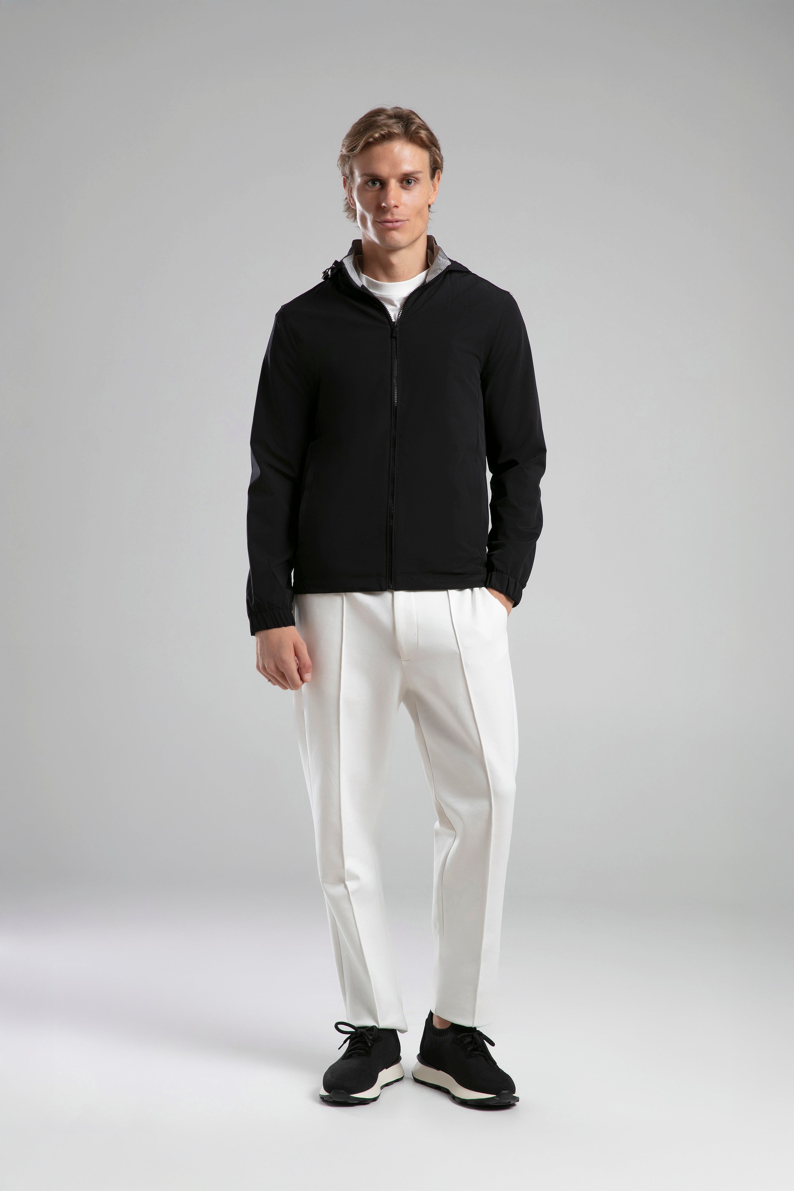 Kapüşonlu Fermuarlı Ceket