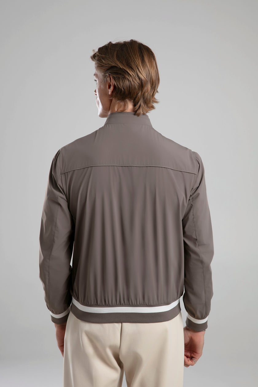 Dik Yaka Fermuarlı Ceket