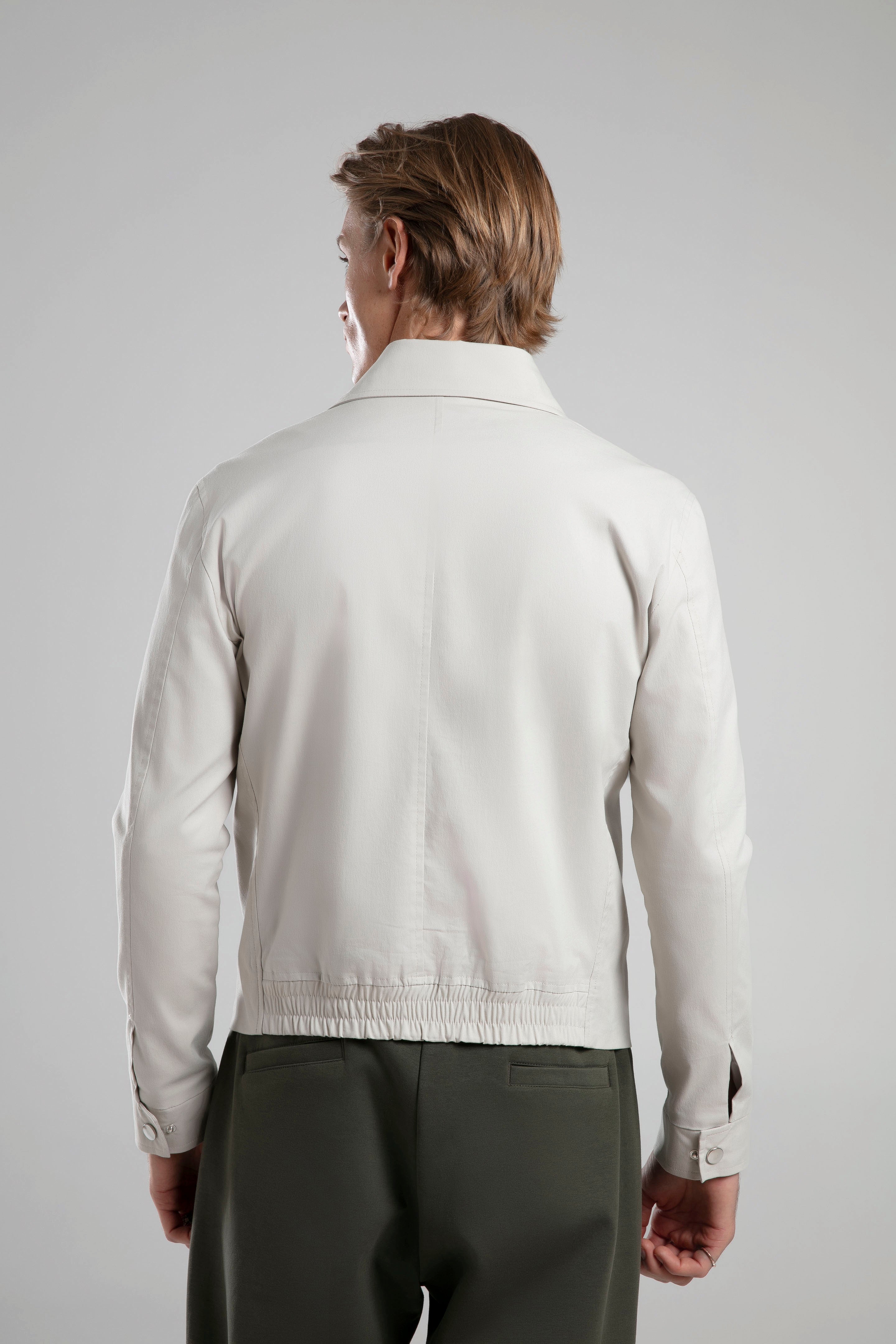 Klasik Yakalı Fermuarlı Ceket