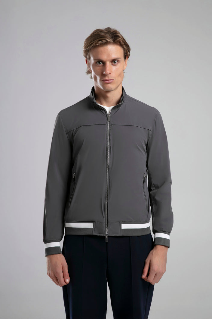 Dik Yaka Fermuarlı Ceket