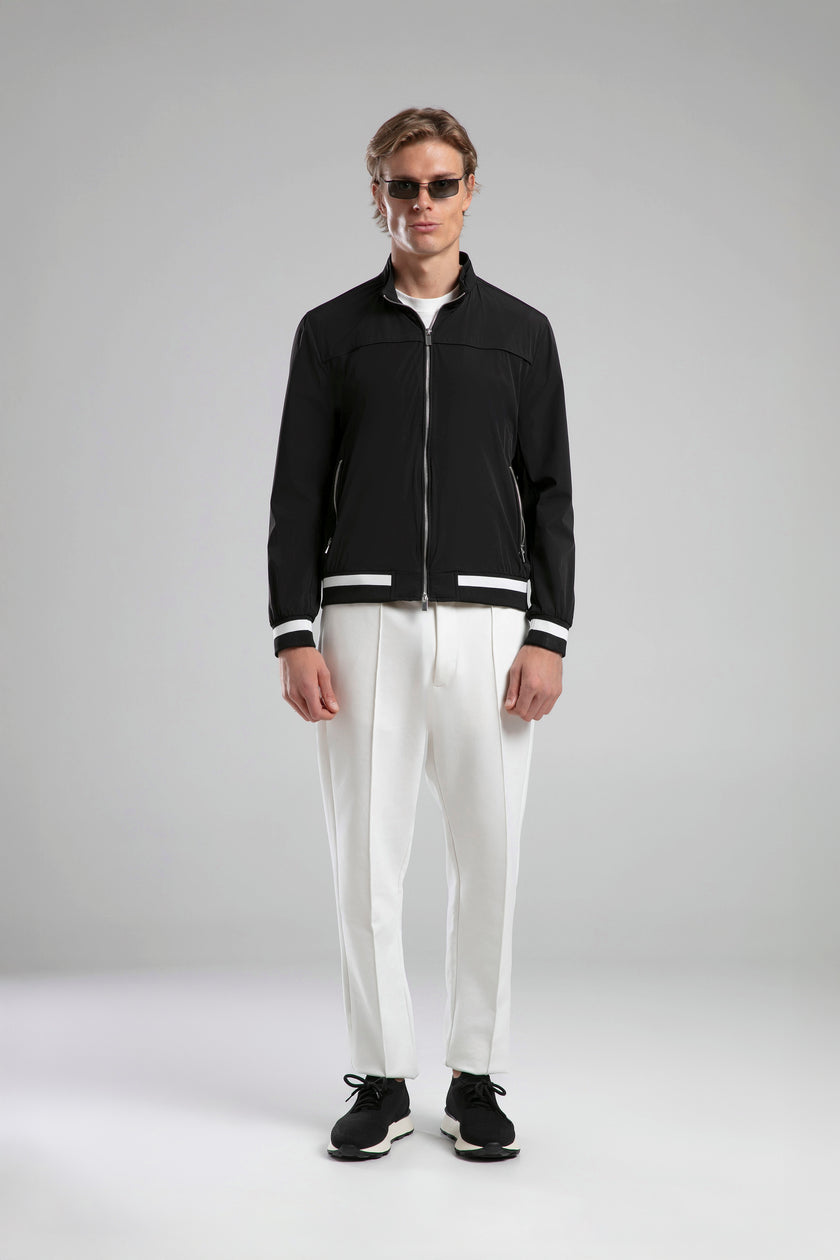 Dik Yaka Fermuarlı Ceket