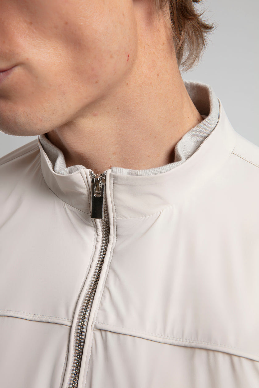 Dik Yaka Fermuarlı Ceket