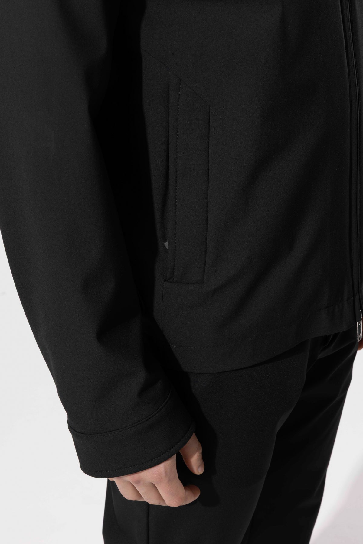 Stand-Collar Zippered Modern Men's Jacket