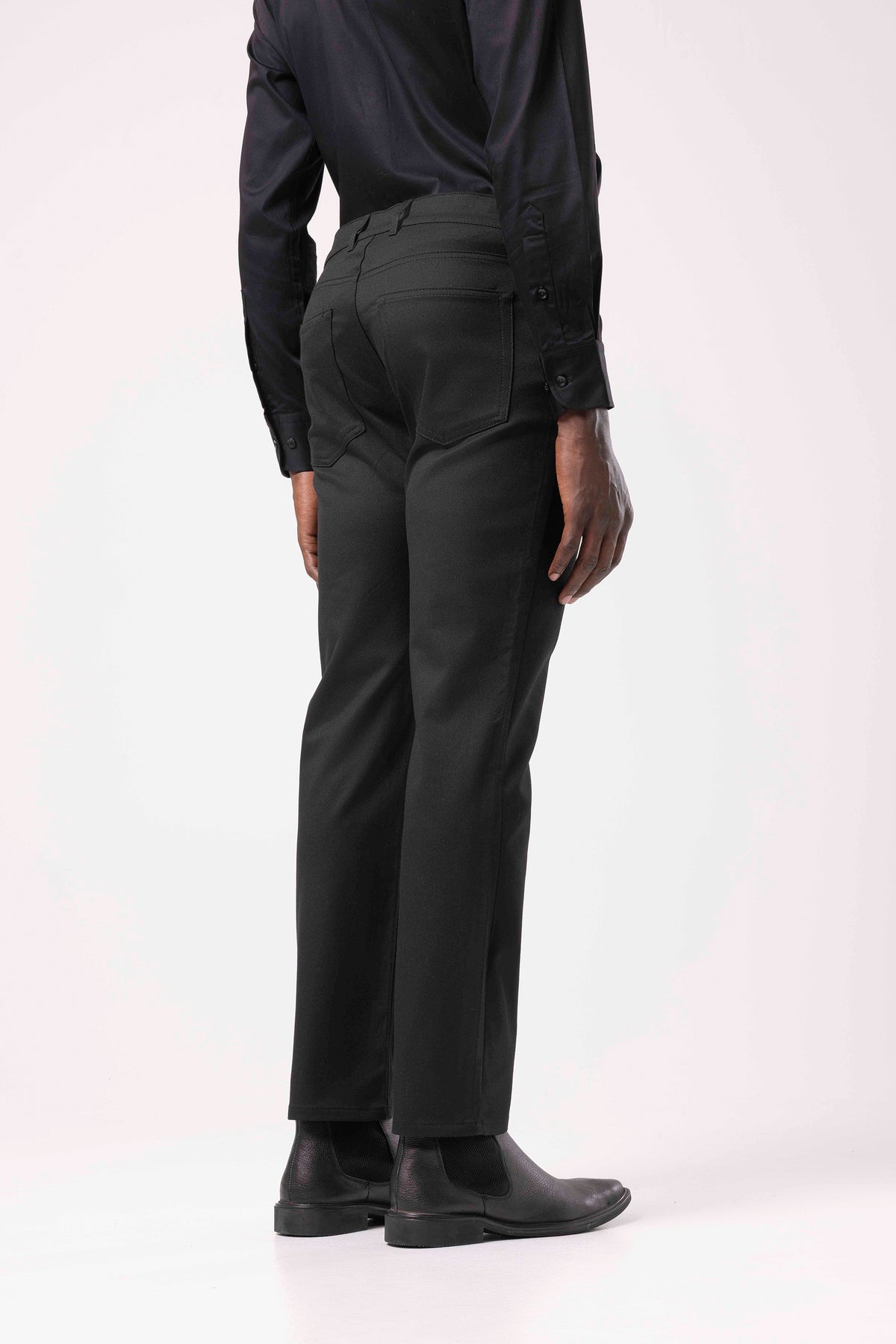 Straight-Leg Trousers with Classic Waist