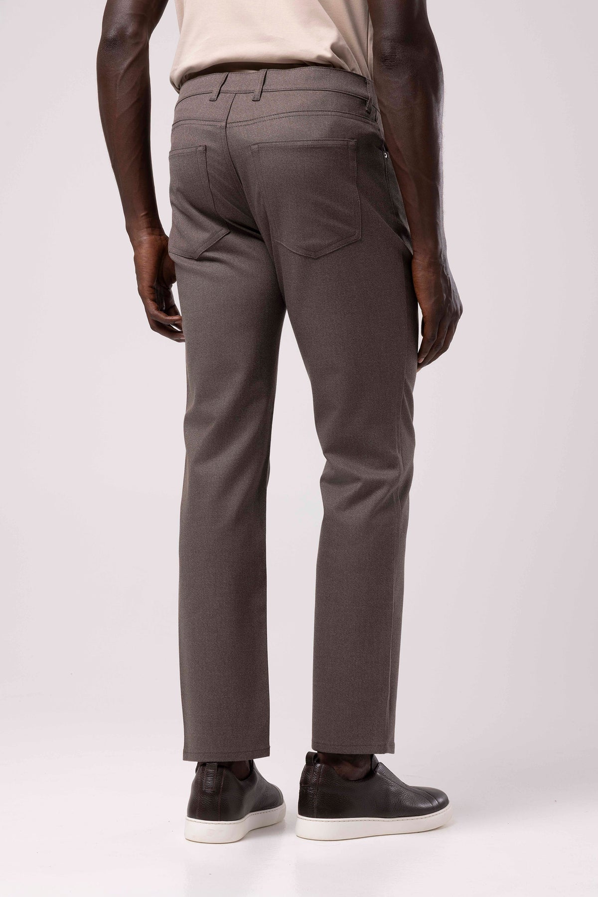 Straight-Leg Trousers with Classic Waist