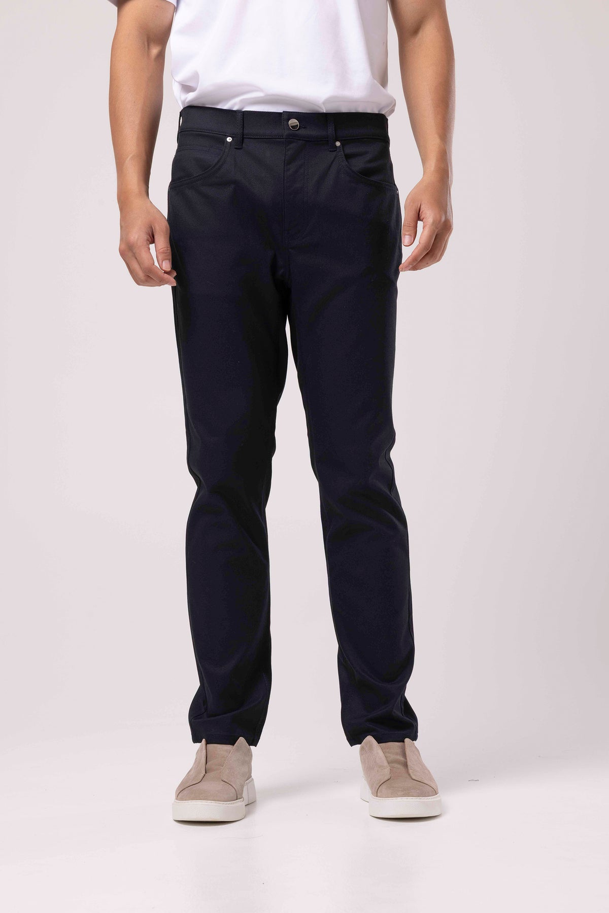Straight-Leg Trousers with Classic Waist