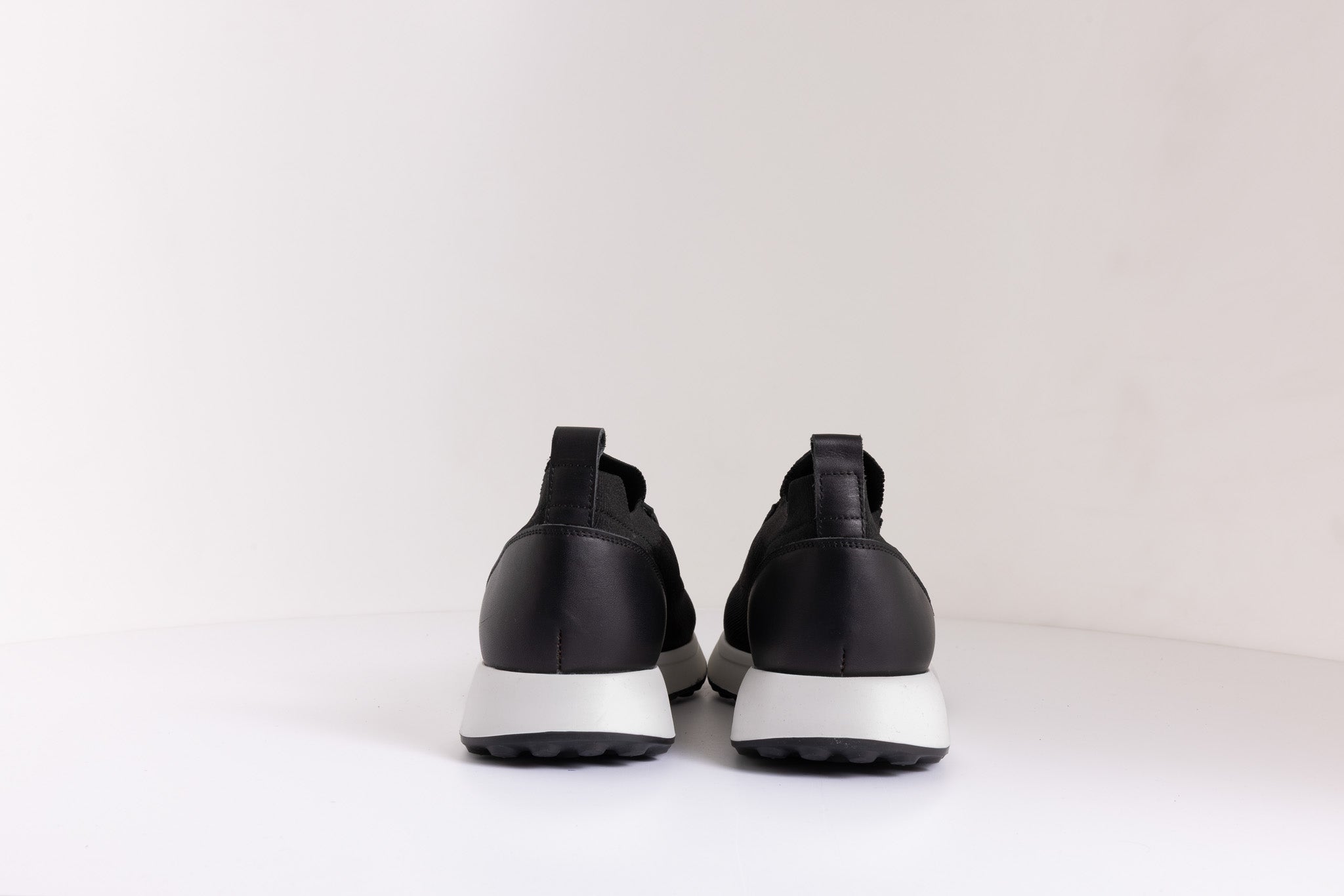 Minimal Koşu Formlu Sneaker