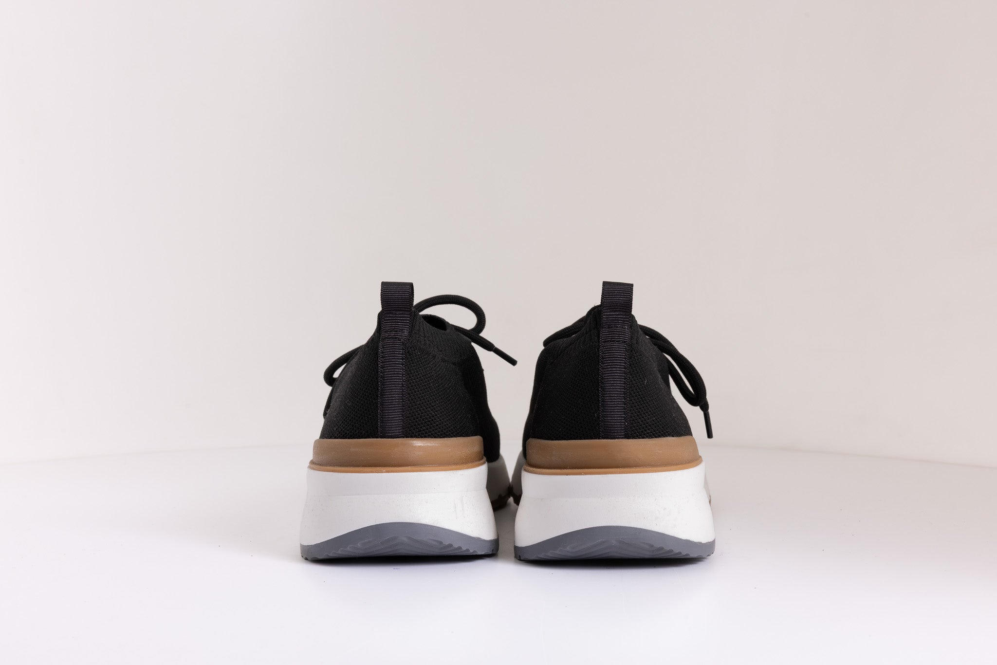 Kontrast Tabanlı Örgü Sneaker