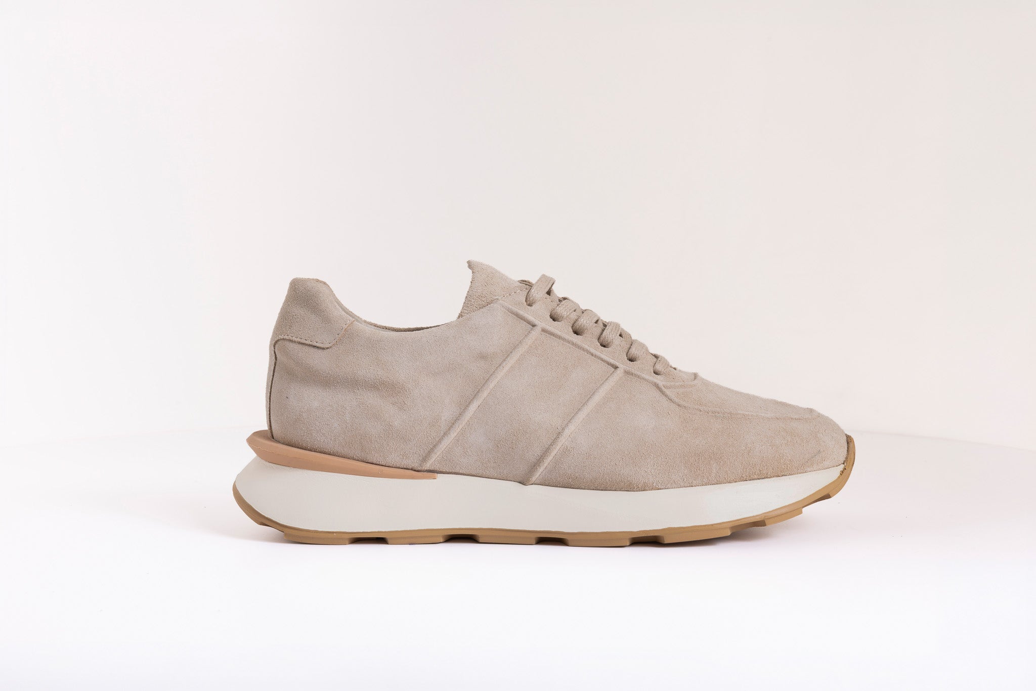 Açık Ton Koşu Sneaker