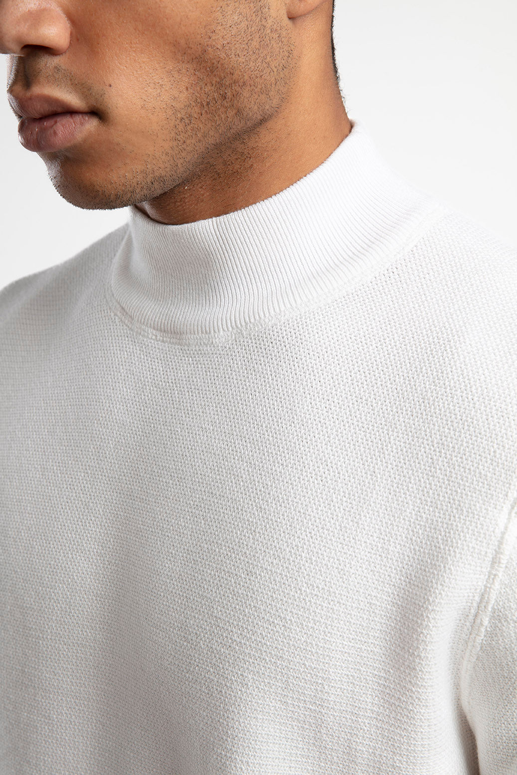 Men's Half-Mock Neck Knitwear