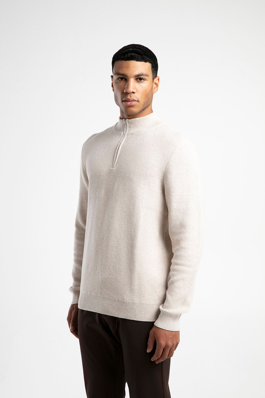 Yarım Fermuarlı Dik Yaka Triko