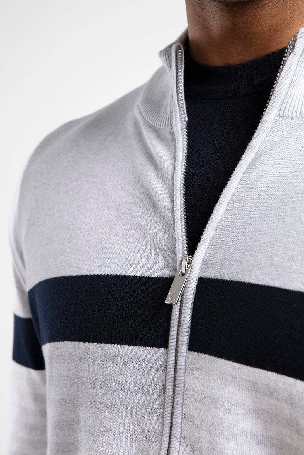 Striped Stand-Neck Zippered Knitwear
