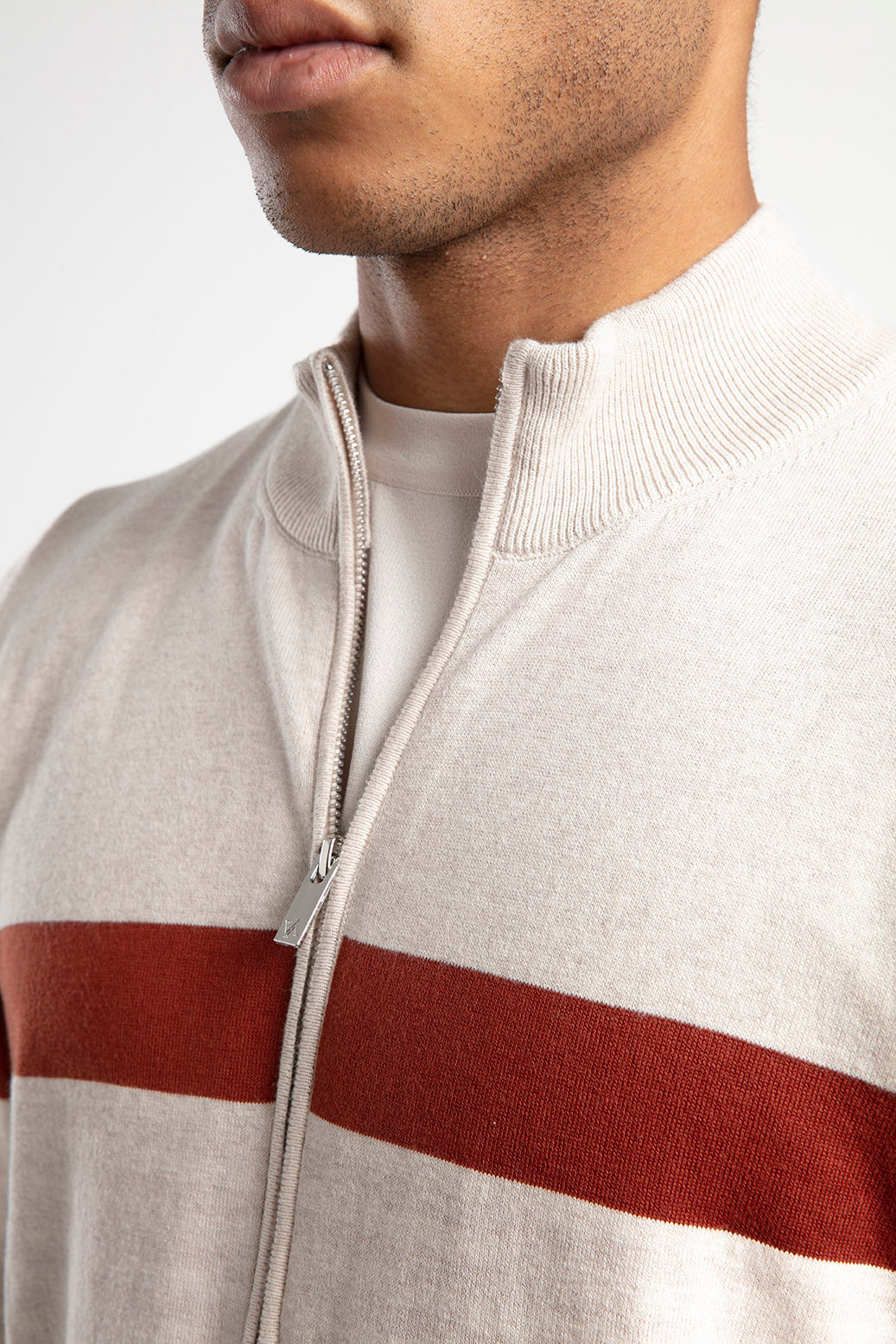 Striped Stand-Neck Zippered Knitwear