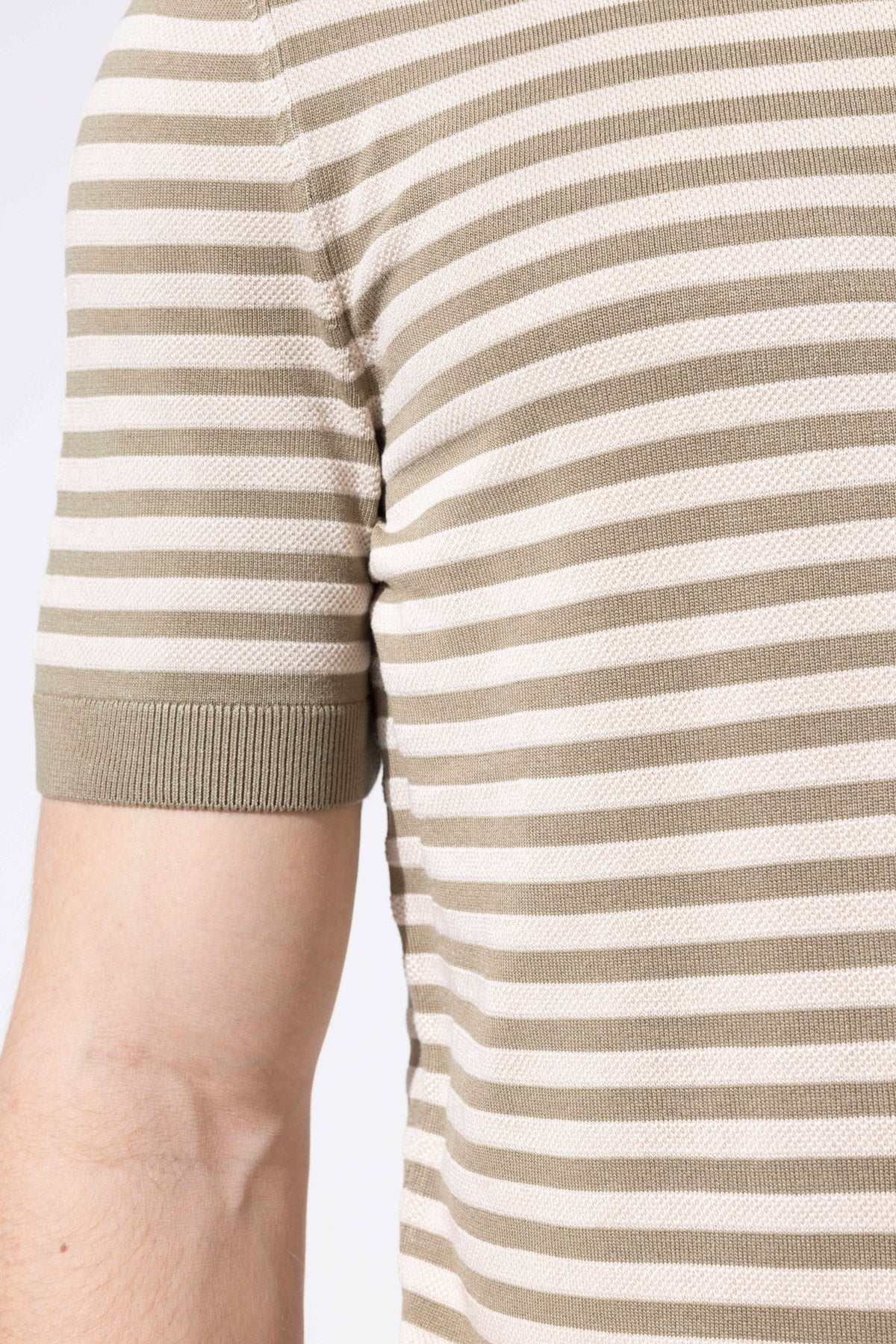 Crew Neck Thin Striped Knitwear