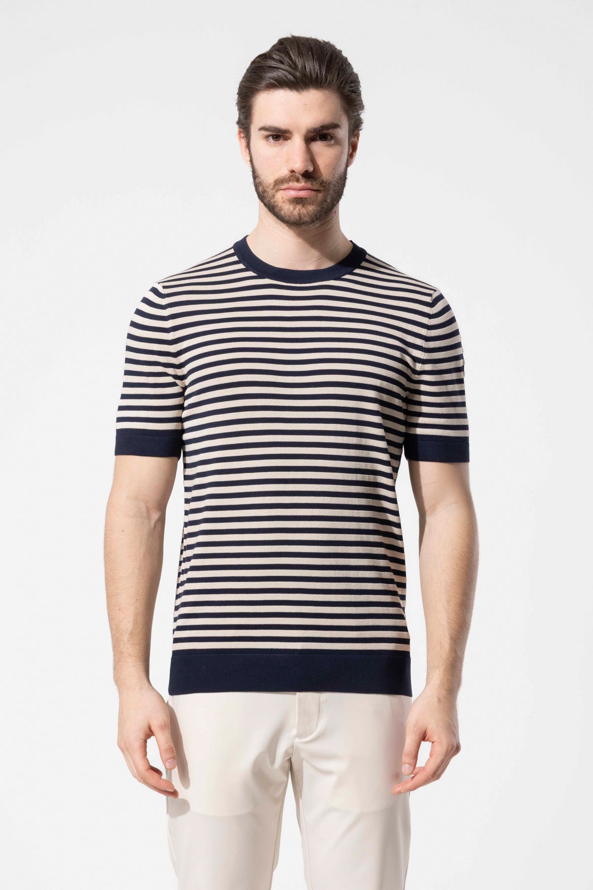 Crew Neck Thin Striped Knitwear