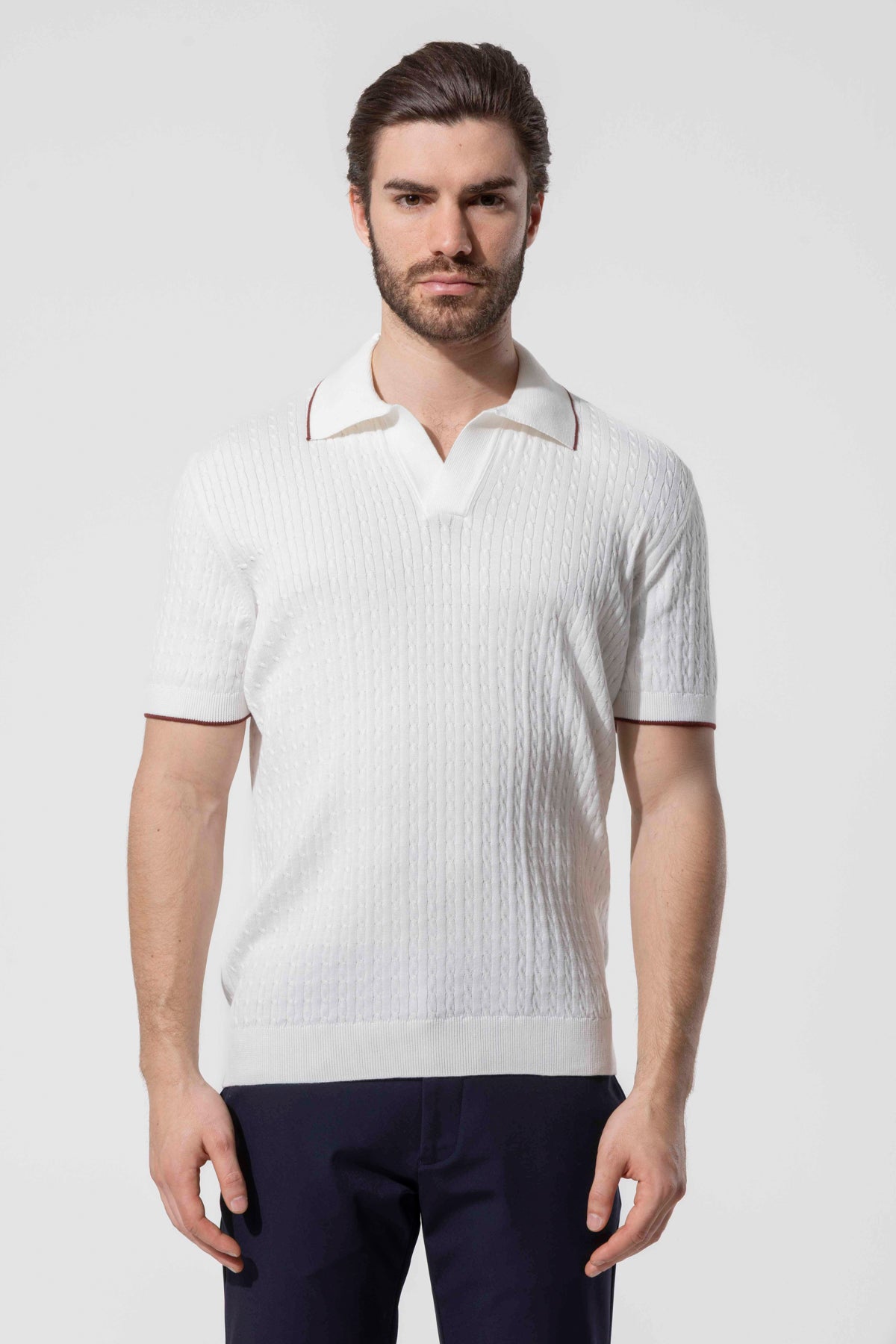 Minimal Dokulu Polo Yaka Pamuk Triko Tişört
