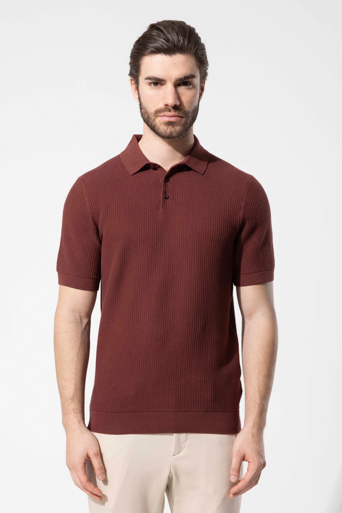 Minimal Dokulu Polo Yaka Pamuk Triko Tişört