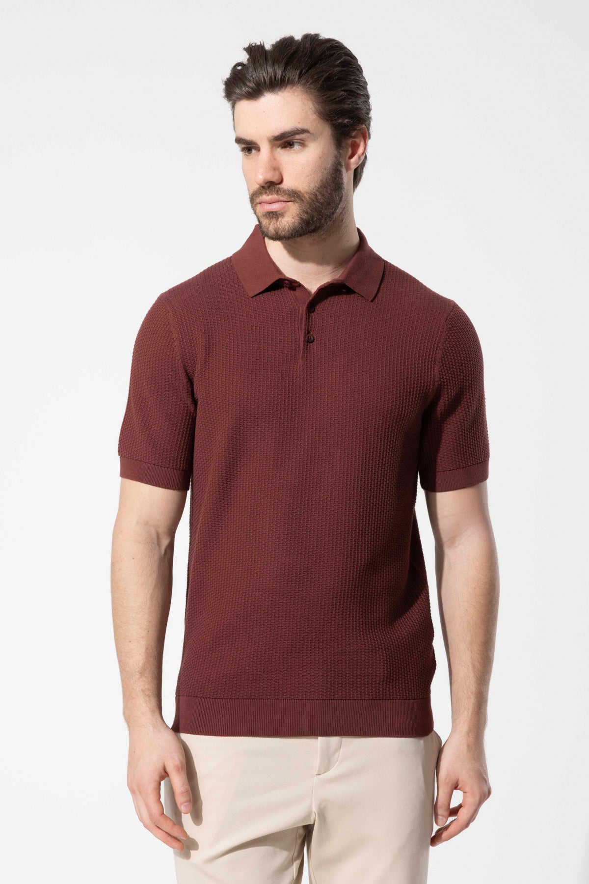 Minimal Dokulu Polo Yaka Pamuk Triko Tişört