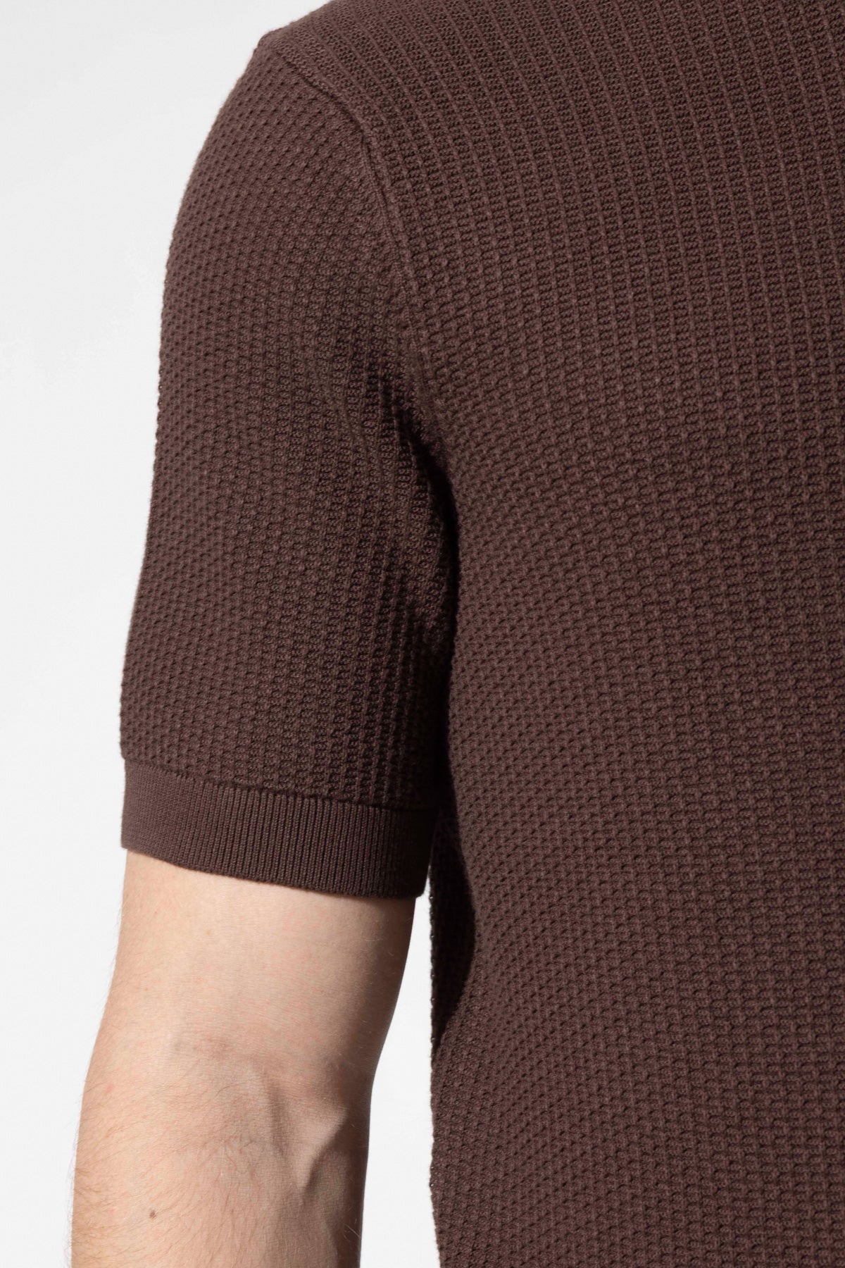 Minimal Dokulu Polo Yaka Pamuk Triko Tişört