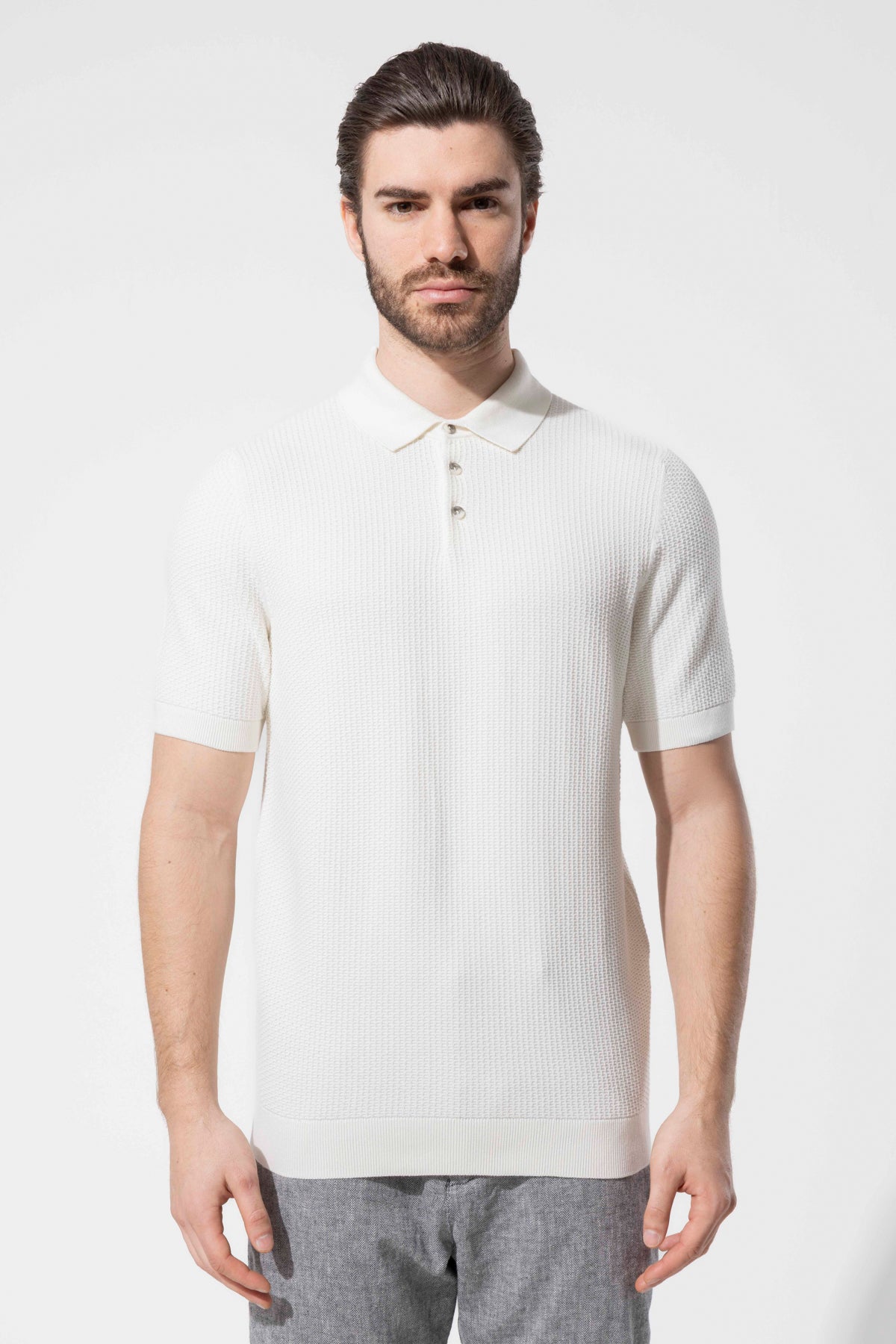 Minimal Dokulu Polo Yaka Pamuk Triko Tişört