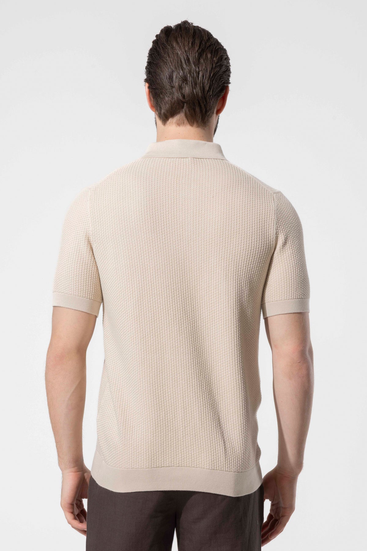 Minimal Dokulu Polo Yaka Pamuk Triko Tişört