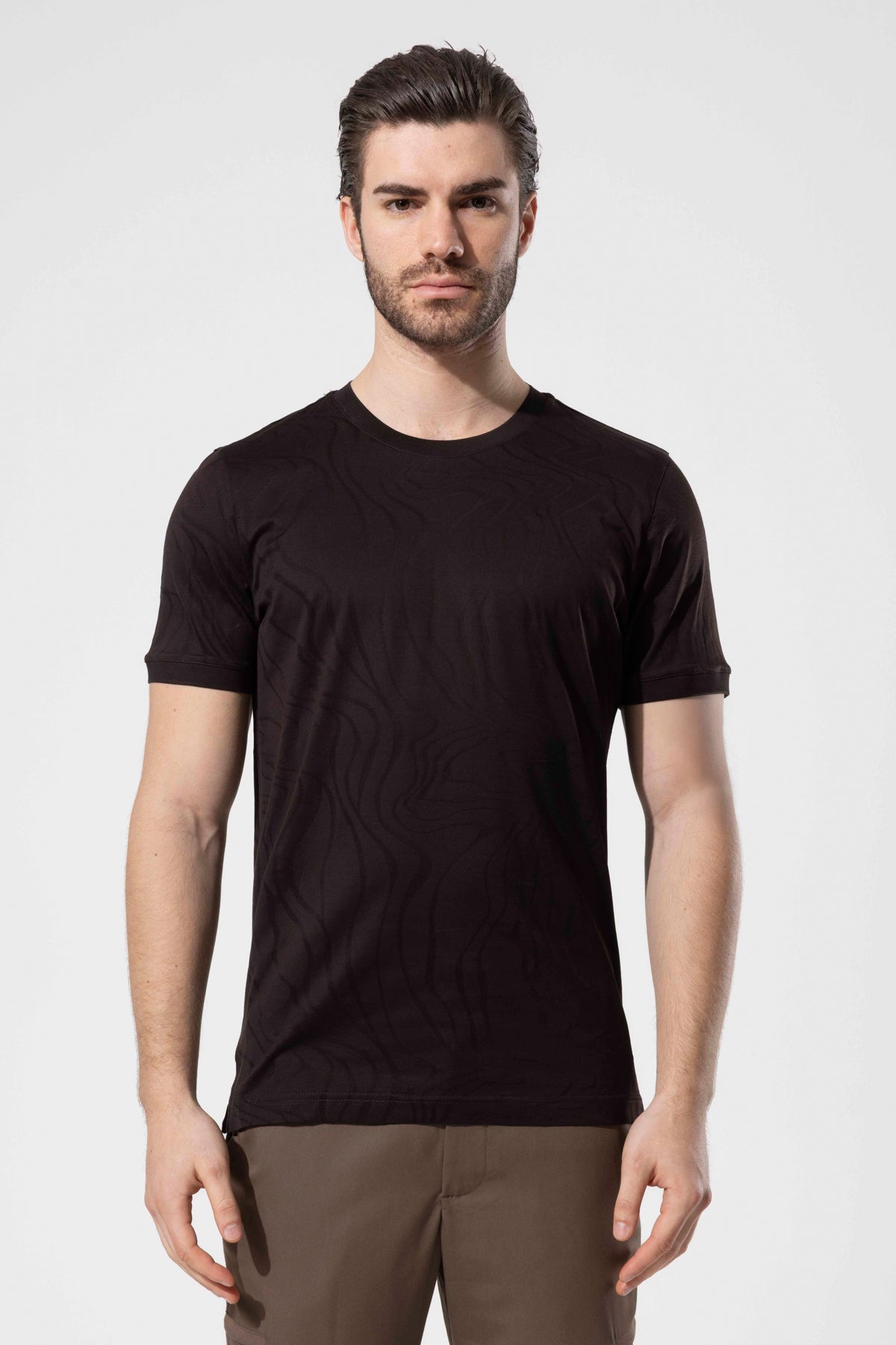 Men's Crew Neck 100% Cotton T-Shirt with Jacquard Pattern Detail