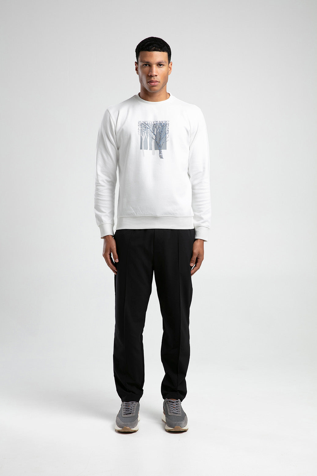 Ağaç Desen Baskılı Bisiklet Yaka Erkek Sweatshirt - Beyaz