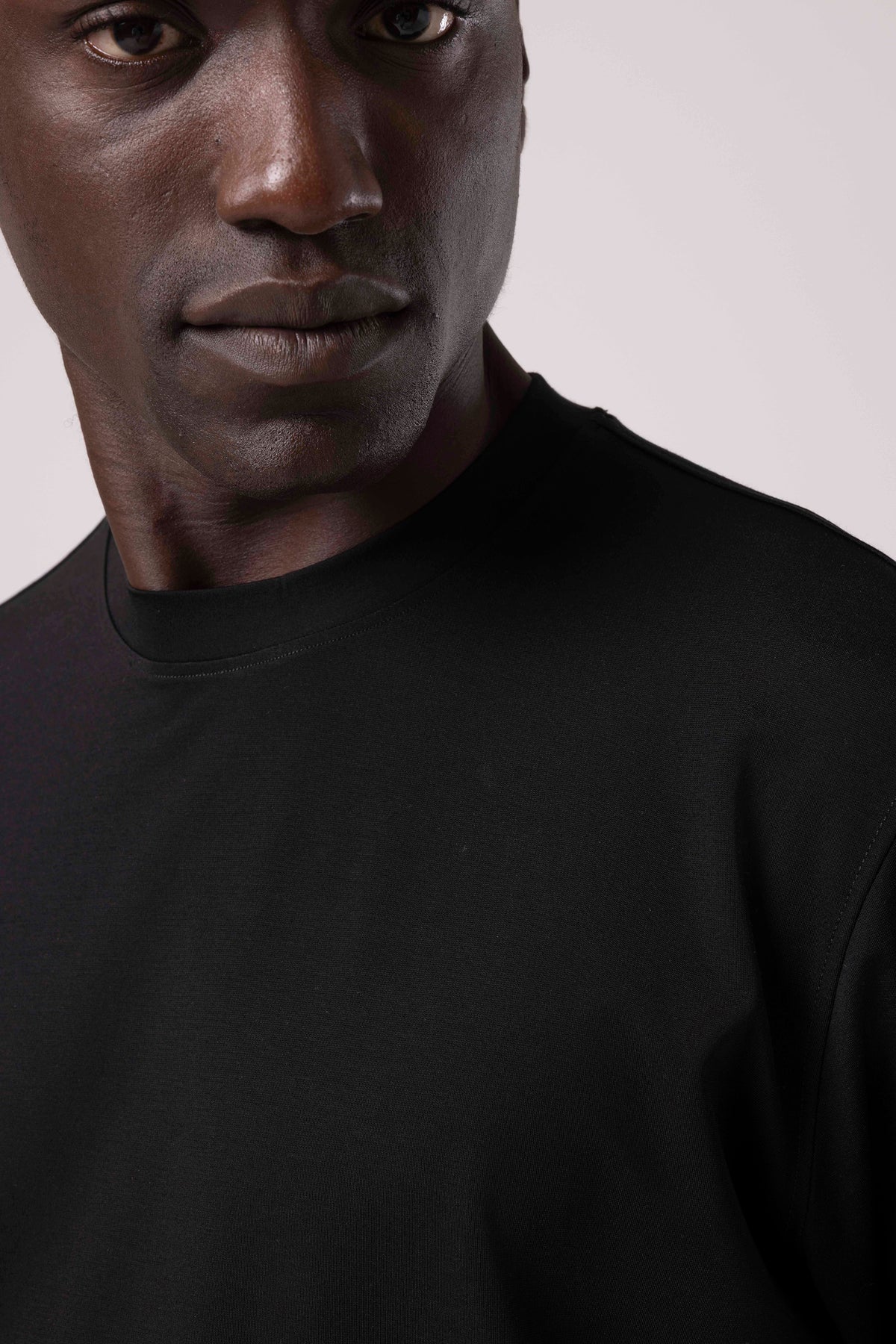Düz Tasarım Bisiklet Yaka Sweatshirt