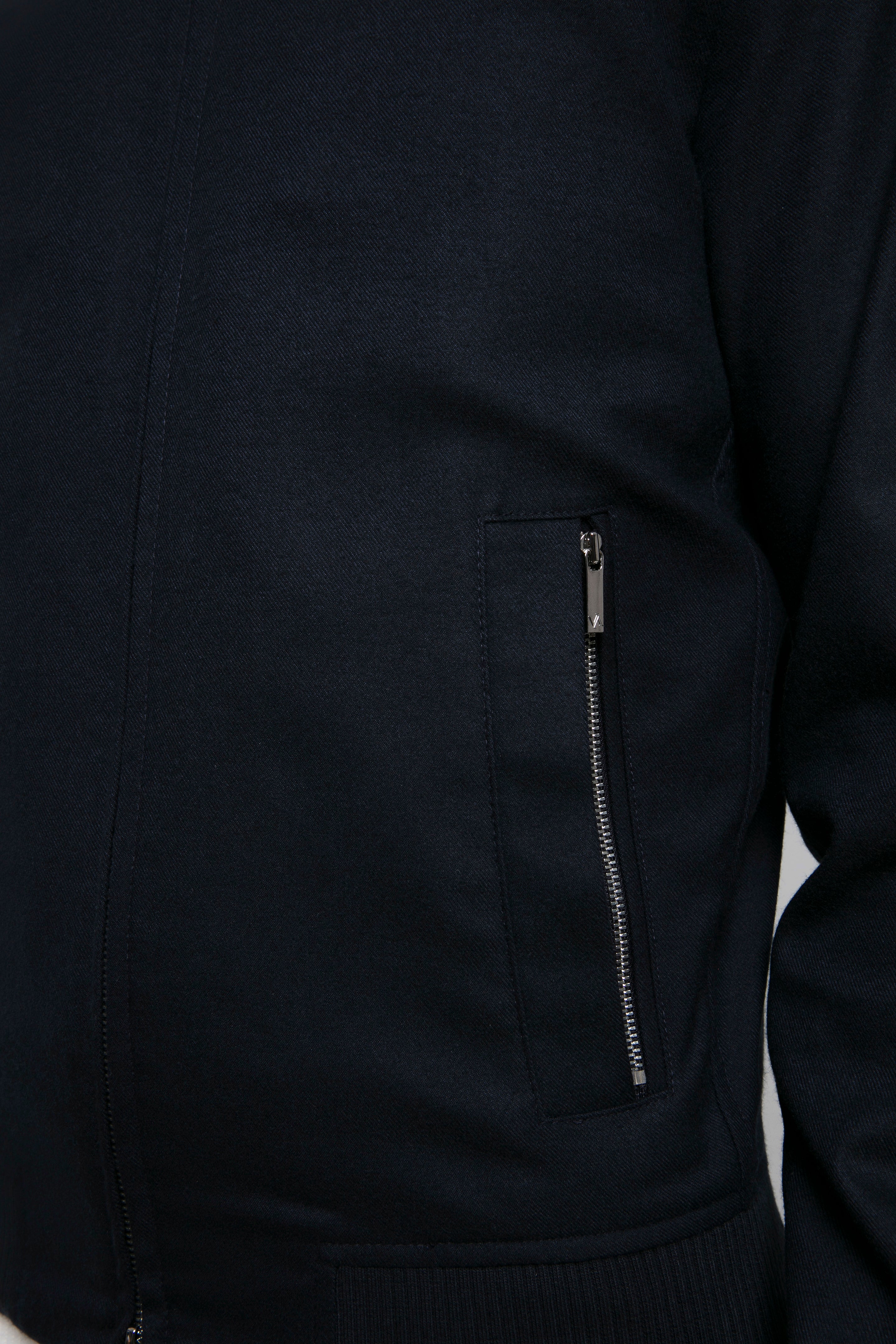 Dokulu Kumaş Bomber Ceket