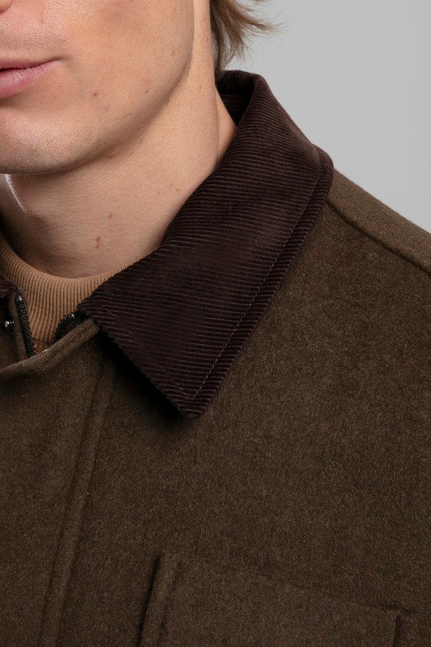 Kadife Yakalı Cep Detaylı Ceket