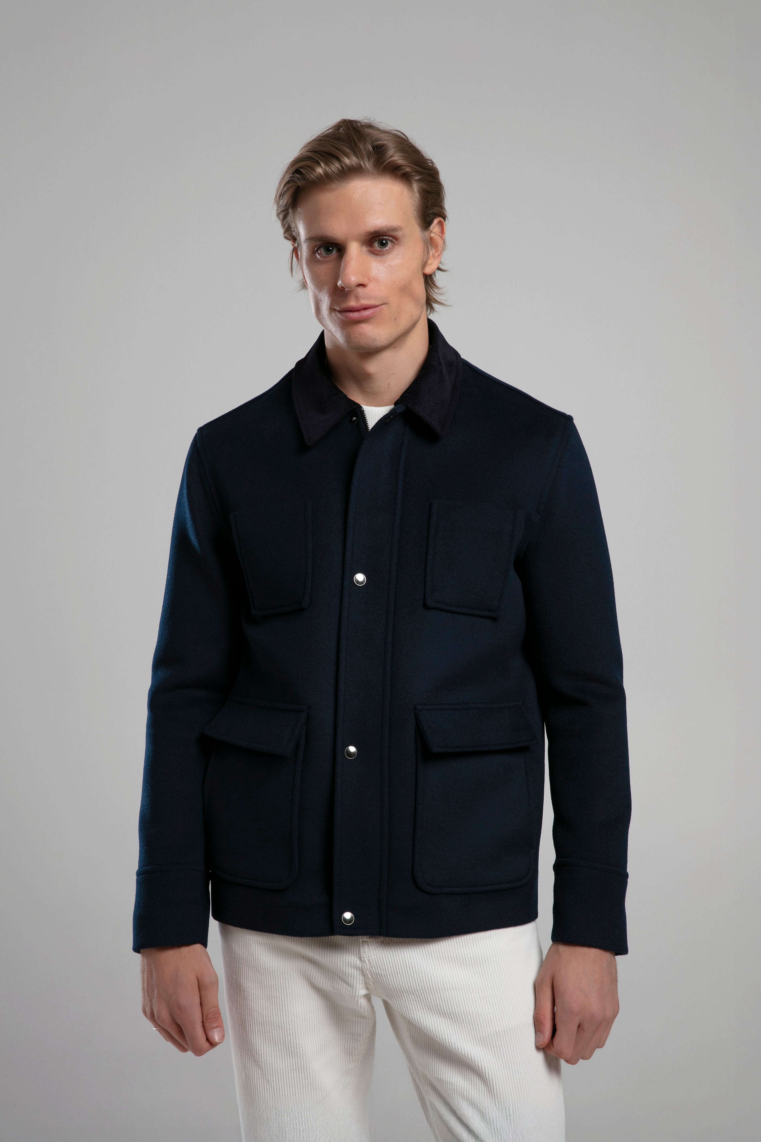 Kadife Yakalı Cep Detaylı Ceket