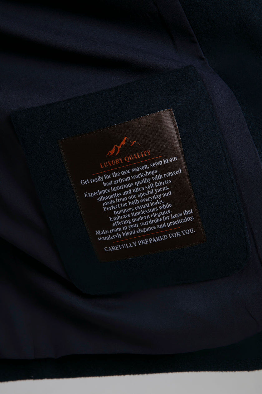 Kadife Yakalı Cep Detaylı Ceket